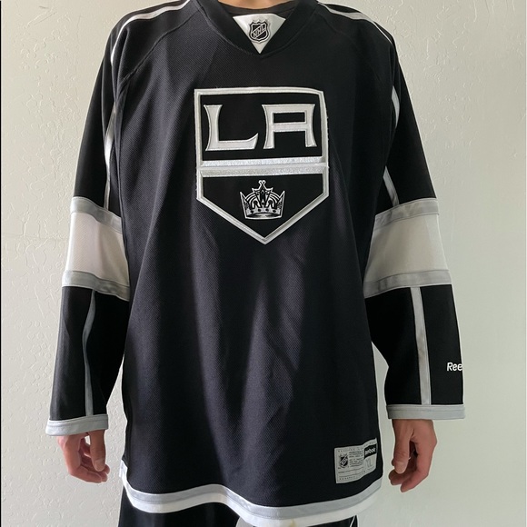 Authentic & Original professional grade Reebok LA KINGS Sports Jersey - Picture 1 of 6